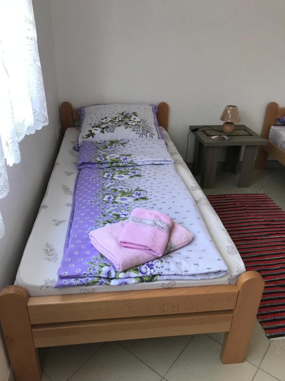 Guesthouse Rebel Deliblato Eksteriør billede